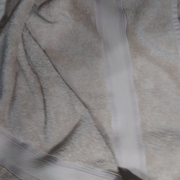 Hudson Park Bath Sheet - Picture 8 of 8